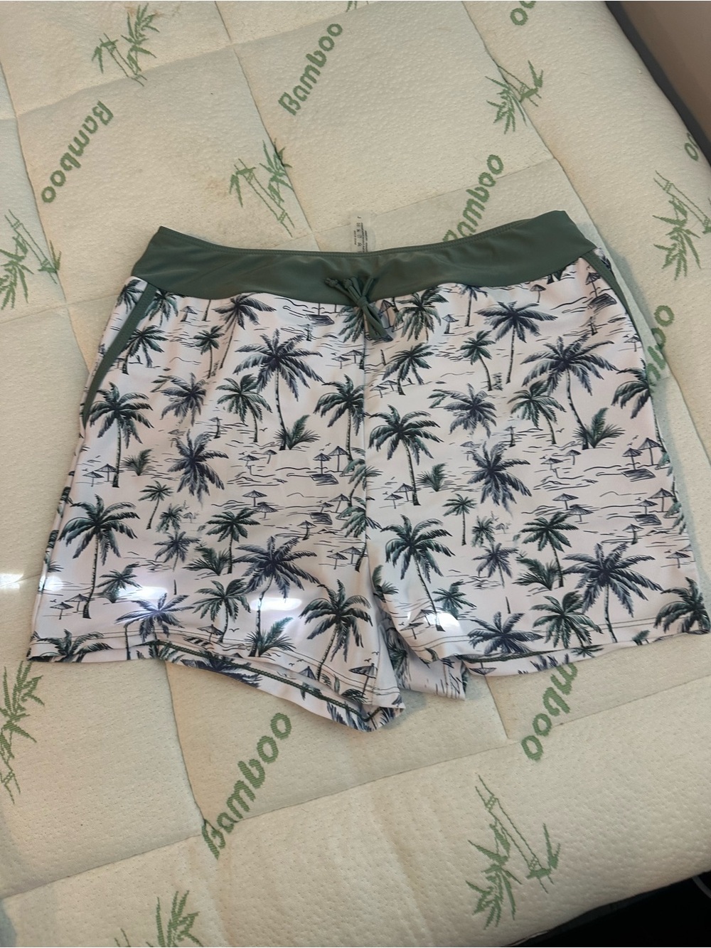Palm Tree Print Swim Shorts in White and Green
